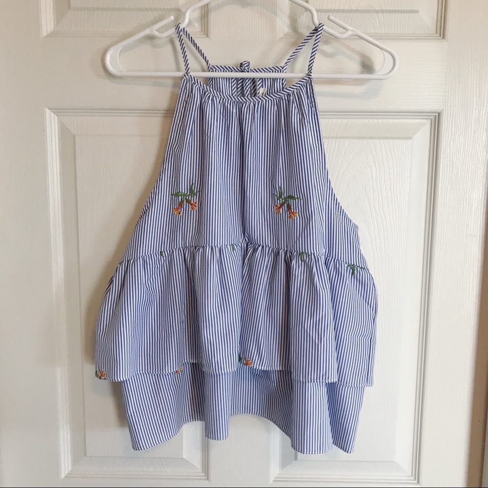 En Creme blue and white tank top size medium